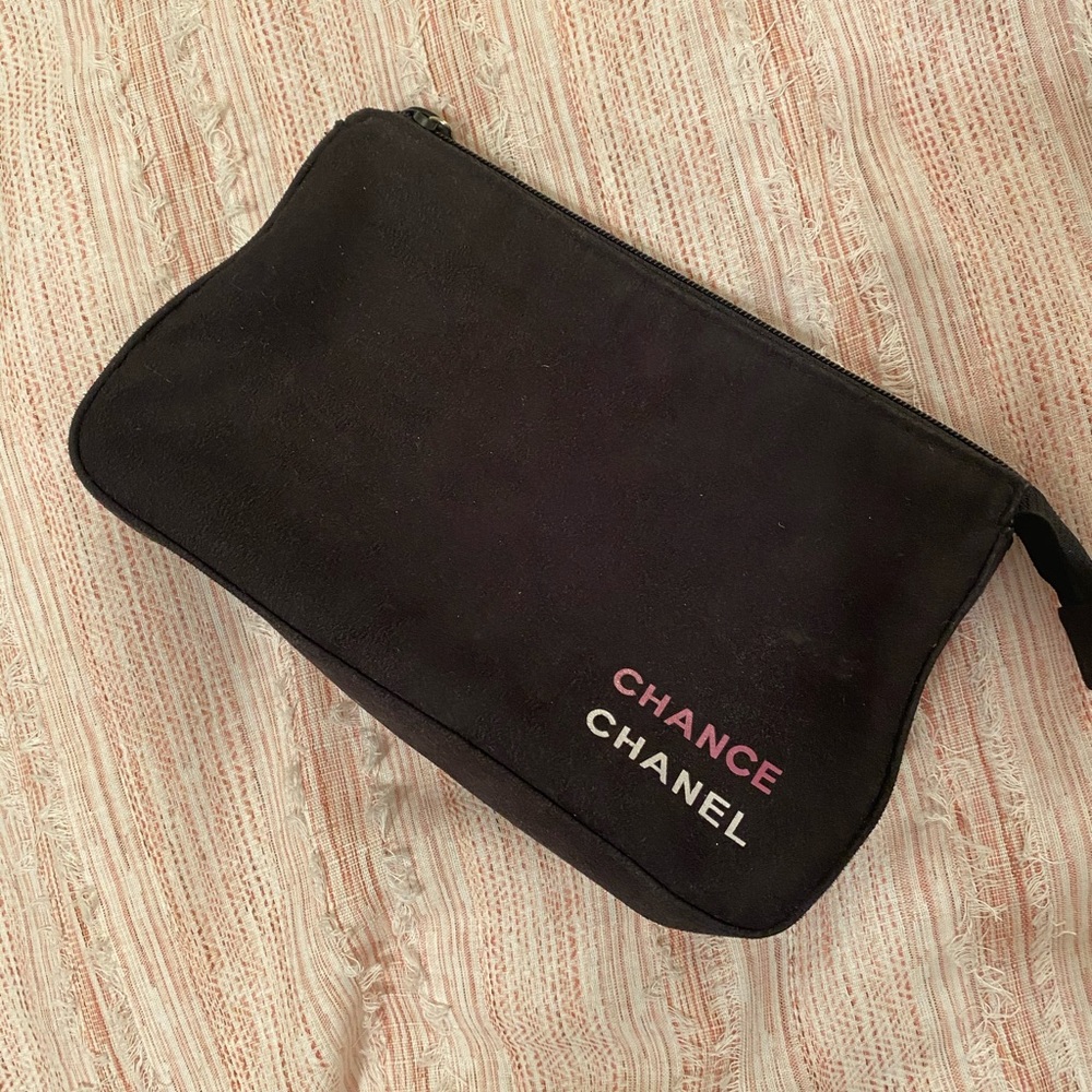 Chance Chanel makeup bag